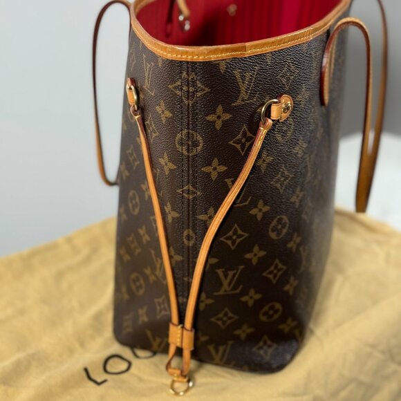 SOLD TYSM Louis Vuitton Neverfull MM with Pouch - Picture 8 of 13
